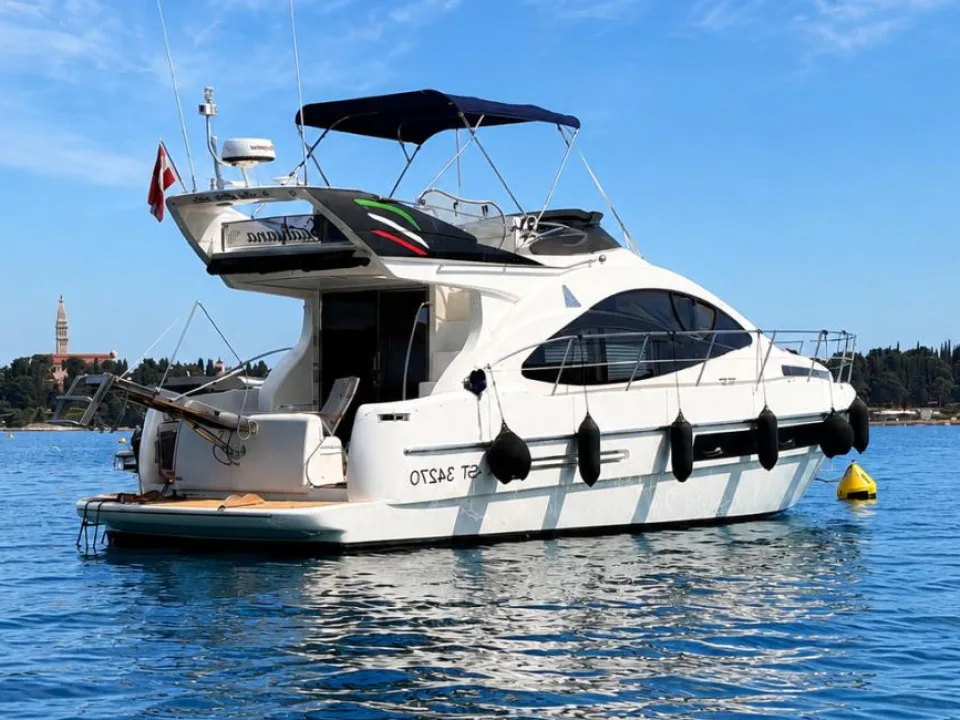 Azimut 42 Fly gebraucht - Foto 1