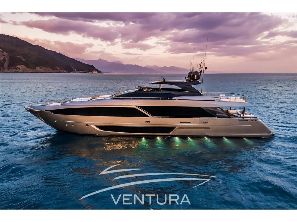 Riva 110 DOLCEVITA gebraucht - Foto 1