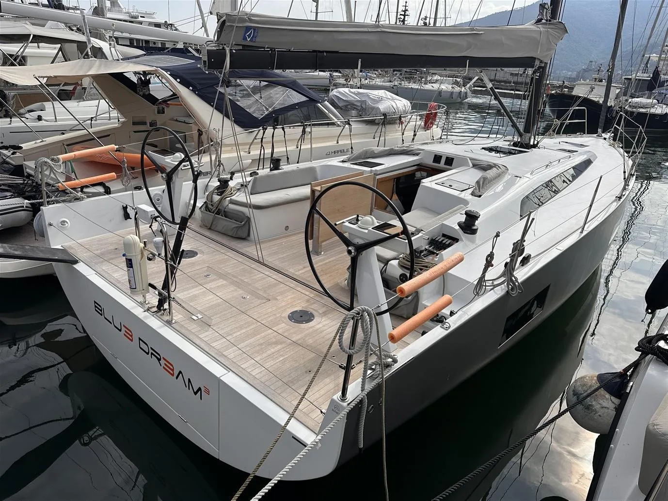 Solaris 40 used - photo 1