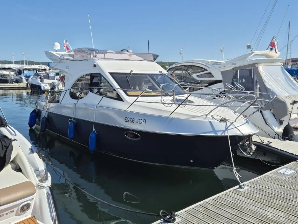 Galeon 290 Fly usato - foto 1