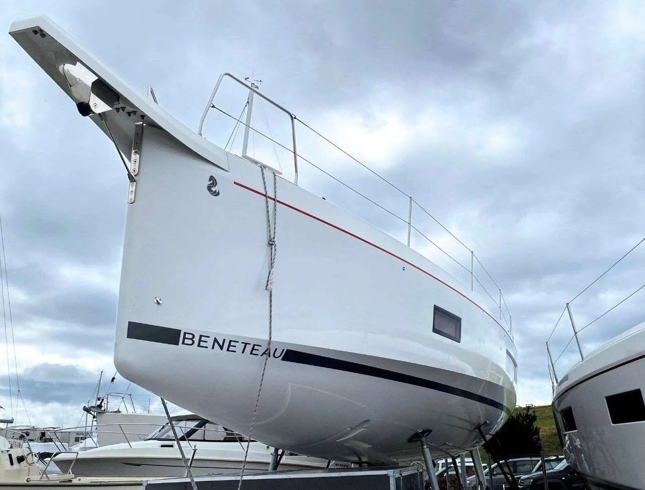 Beneteau OCEANIS 51.1 used - photo 1
