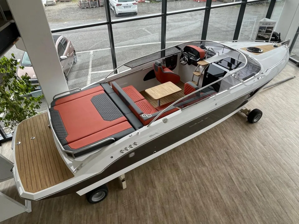 Airon Marine AmX 28 Swiss Edition gebraucht - Foto 1