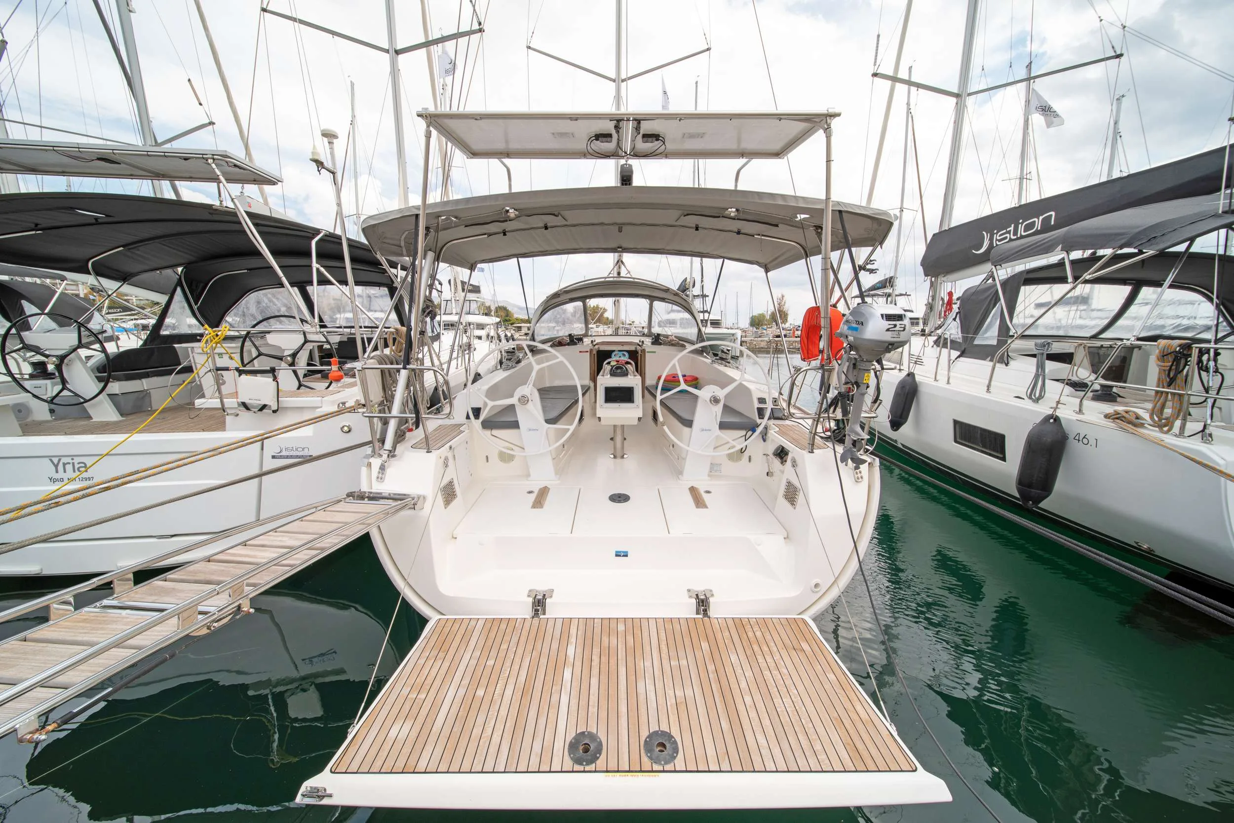 Bavaria Yachts CRUISER 41 used - photo 1