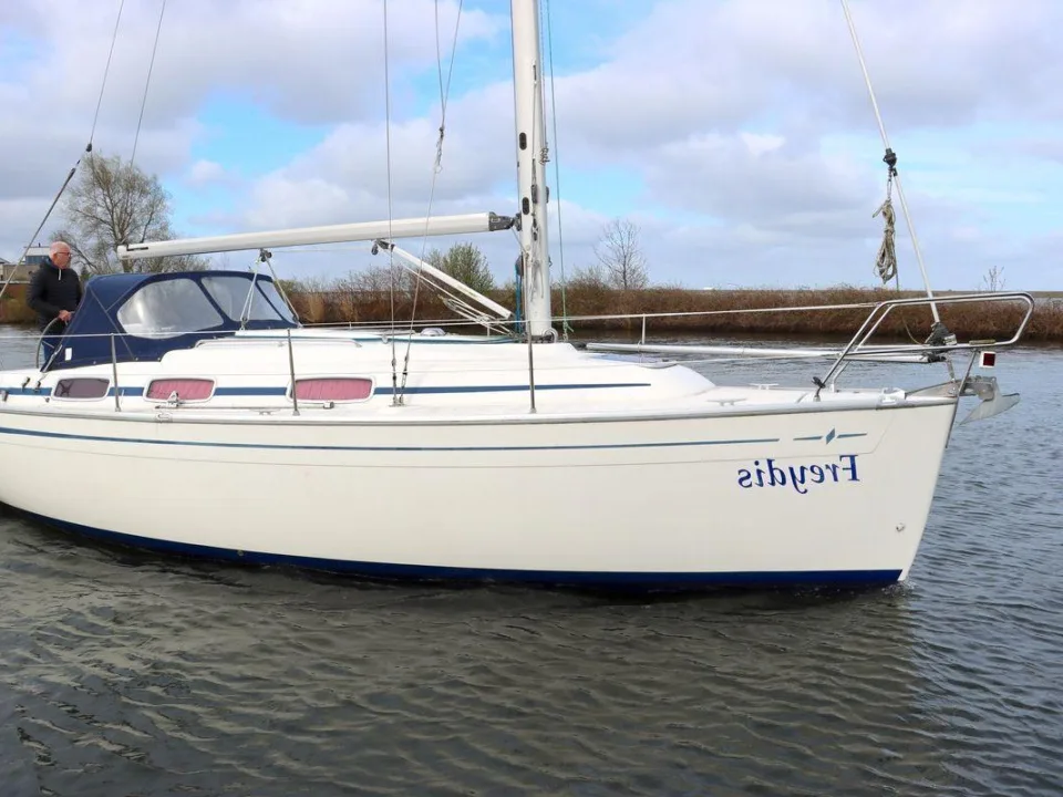 Bavaria Yachts 30 Cruiser used - photo 1