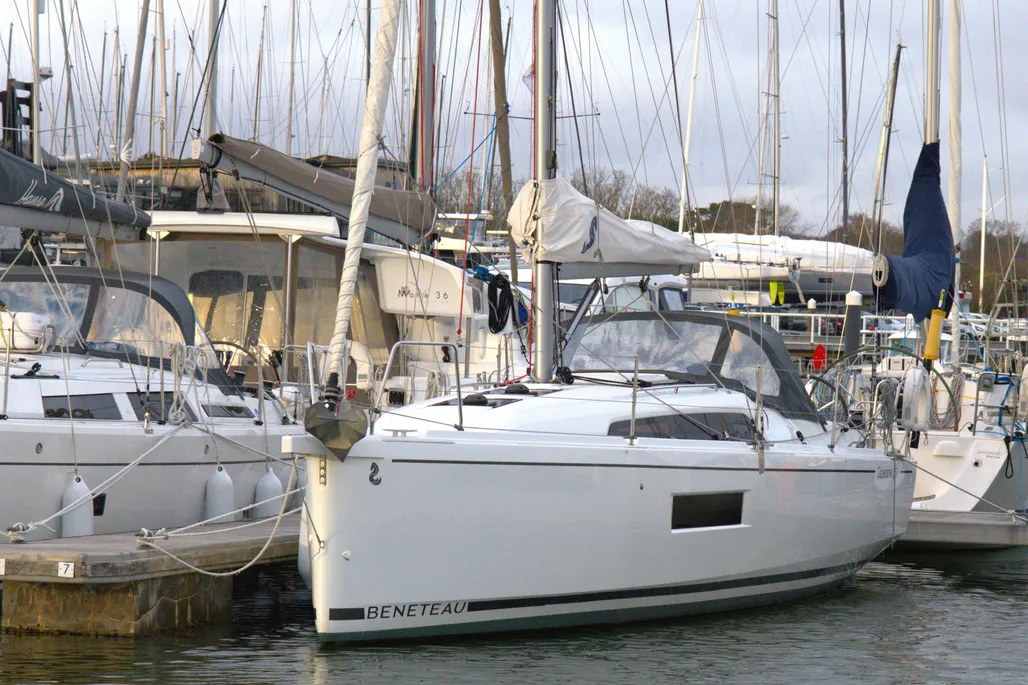 Beneteau Oceanis 30.1 d'occasion - photo 1