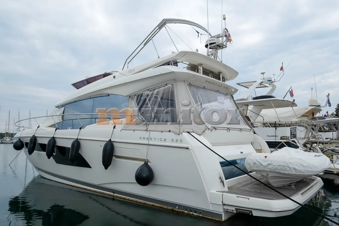 Prestige Jeanneau Prestige 520 Fly used - photo 1