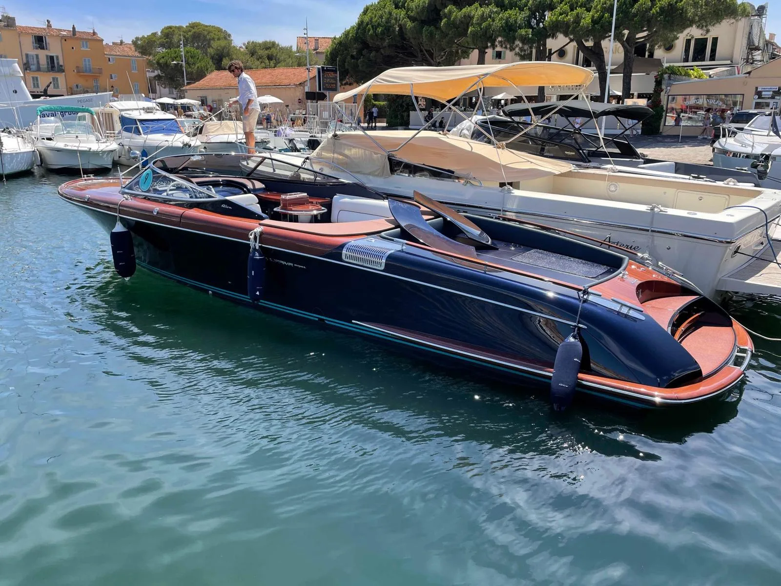 Riva Aquariva super 33 gebraucht - Foto 1