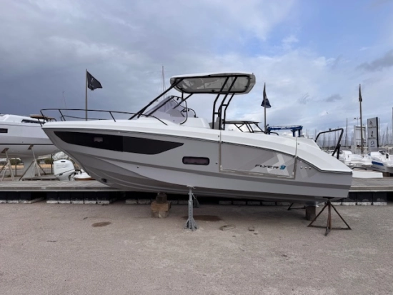 Beneteau Flyer 9 SUNdeck OB used - photo 1