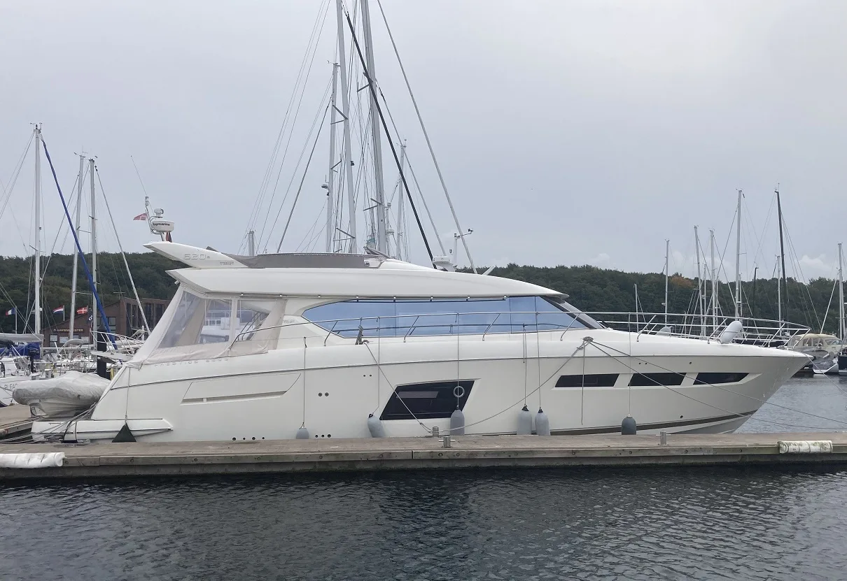 Prestige 620 S (SportFly) used - photo 1