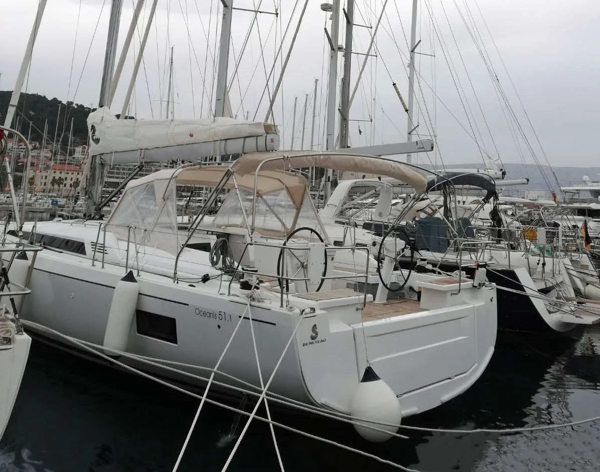 Beneteau OCEANIS 51.1 usato - foto 1