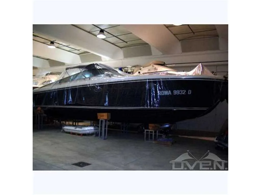 Itama 40' used - photo 1
