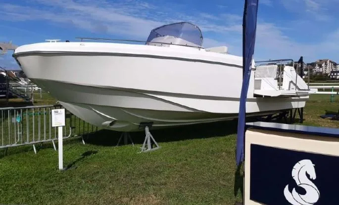 Beneteau Flyer 9 spacedeck ob used - photo 1 Beneteau Flyer 9 spacedeck ob used - photo 1