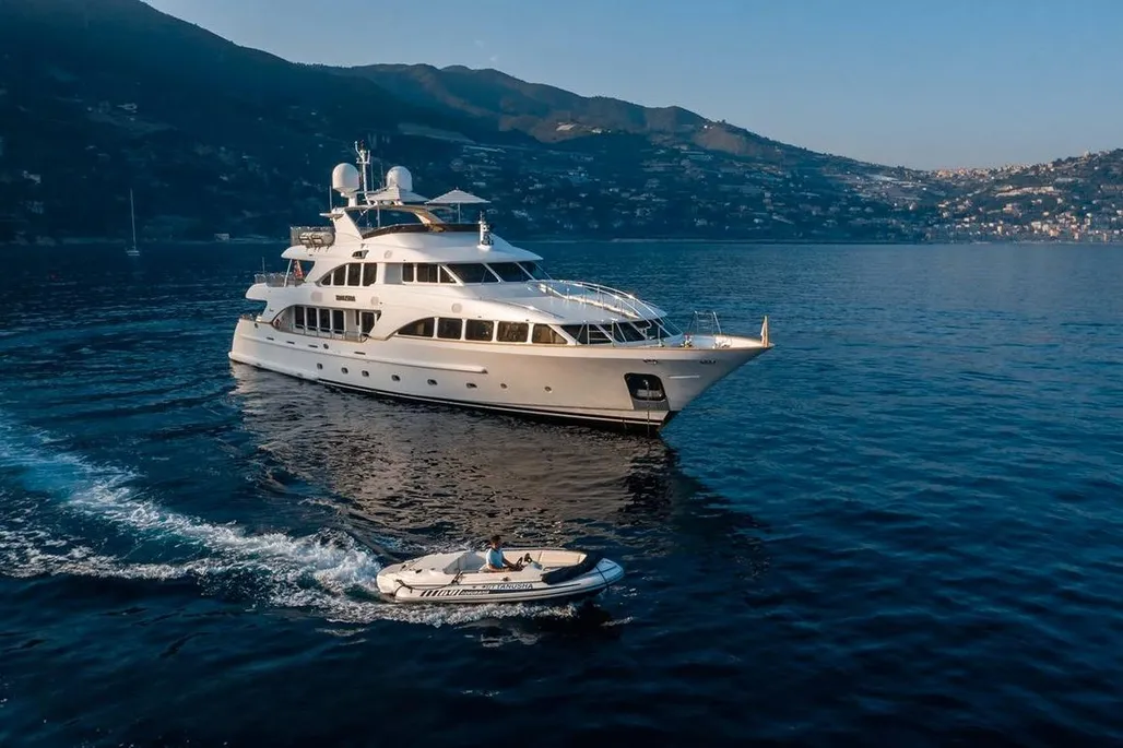 Benetti 120 gebraucht - Foto 1