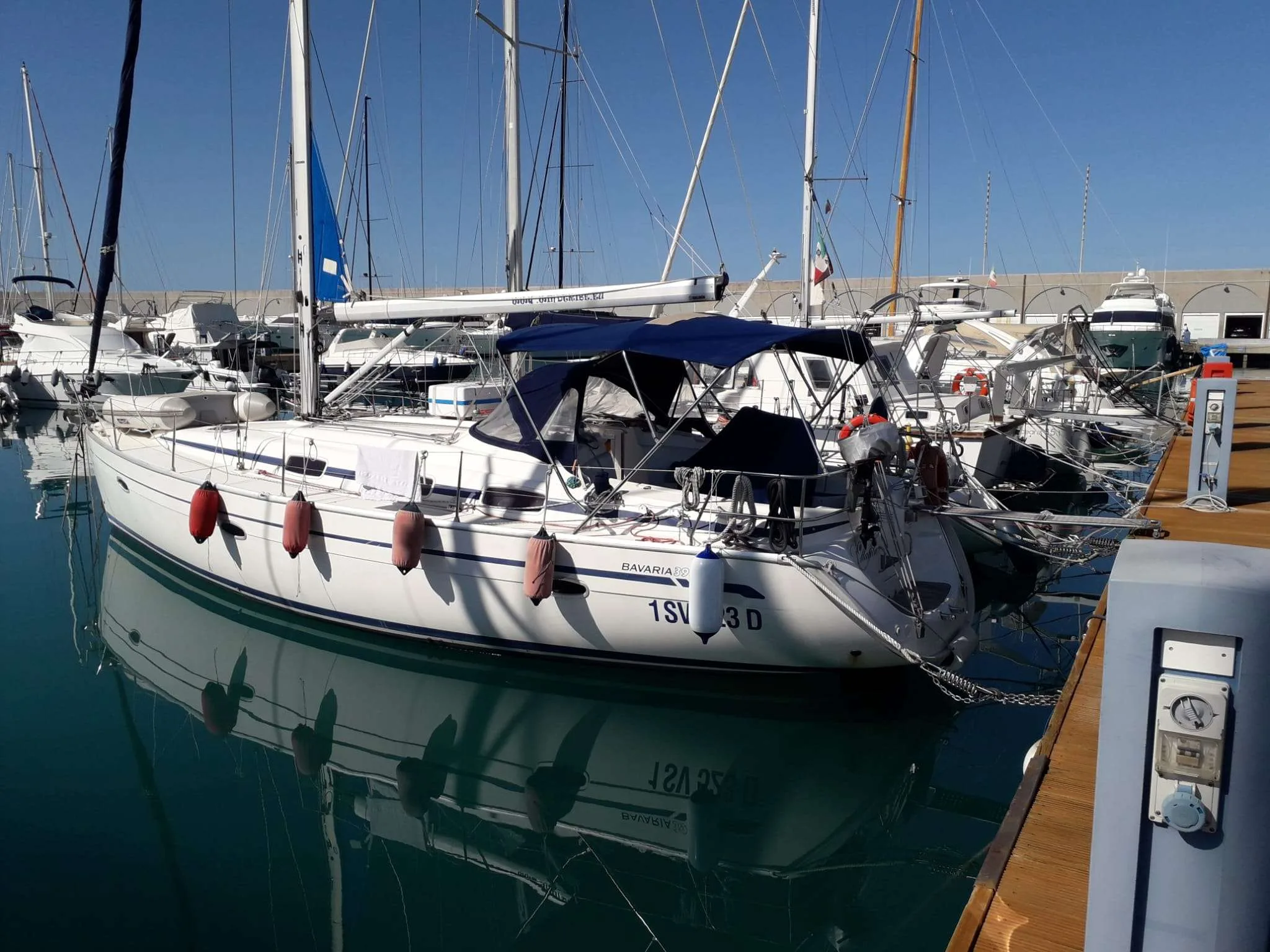 Bavaria Yachts 39 CRUISER used - photo 1