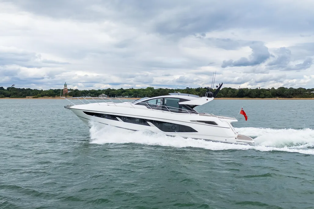 Sunseeker Predator 60 EVO used - photo 1