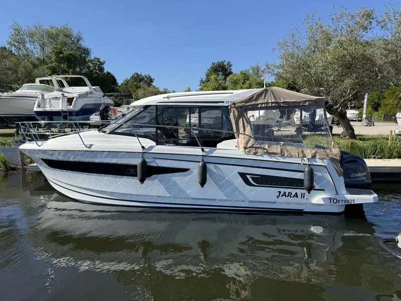 Jeanneau MERRY FISHER 895 d'occasion - photo 1