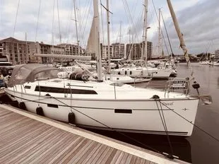 Bavaria Yachts 37 Cruiser used - photo 1