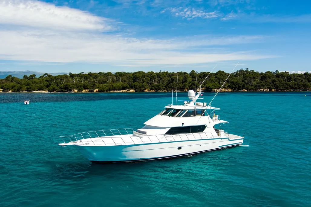 Hatteras 86 Convertible used - photo 1