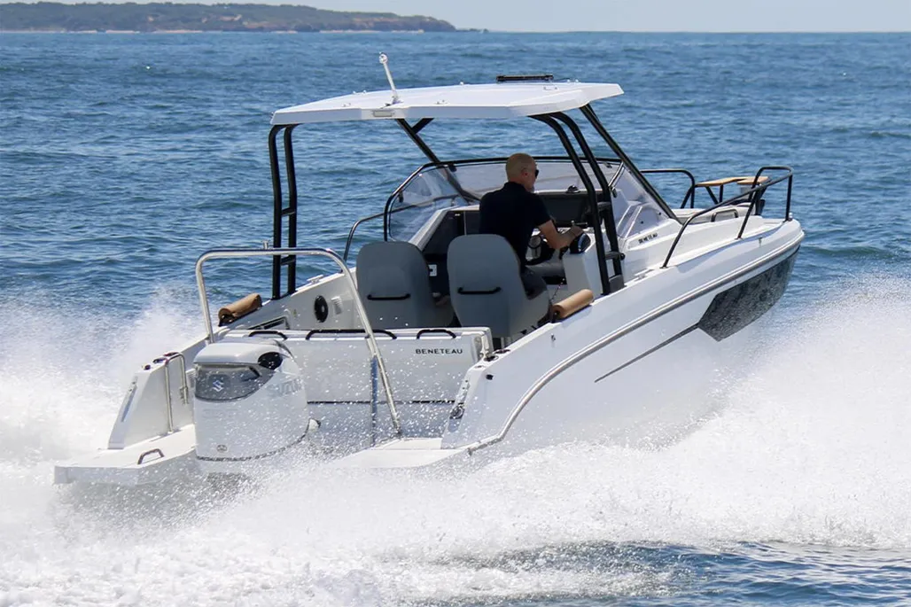 Beneteau Flyer 8 SUNdeck d'occasion - photo 1