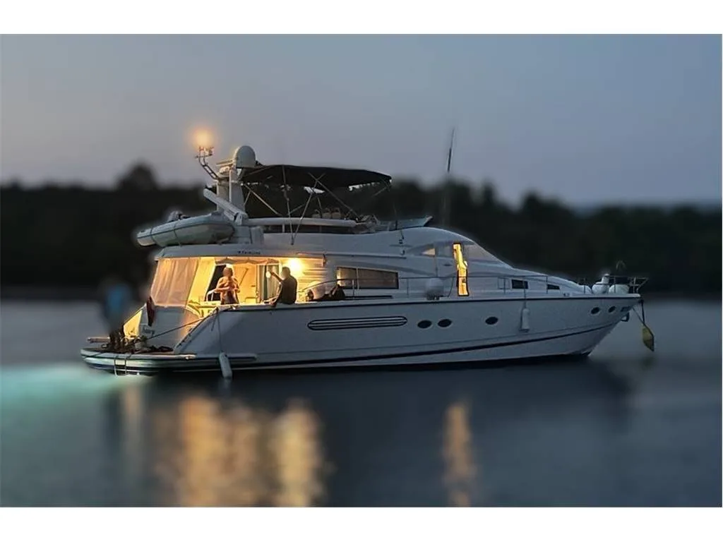 Fairline Squadron 62 used - photo 1