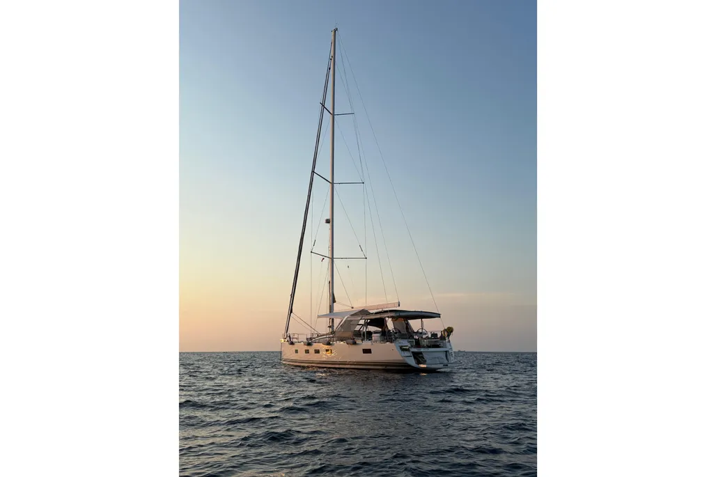 Jeanneau 64 used - photo 1
