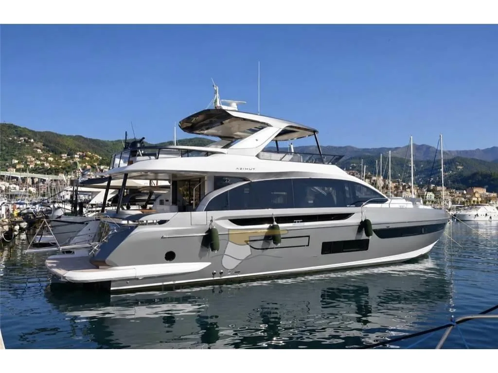 Azimut 72 Fly d'occasion - photo 1 Azimut 72 Fly d'occasion - photo 1