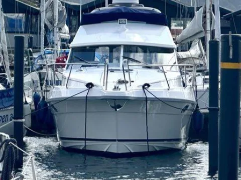 Nimbus Riviera 925 Flybridge used - photo 1