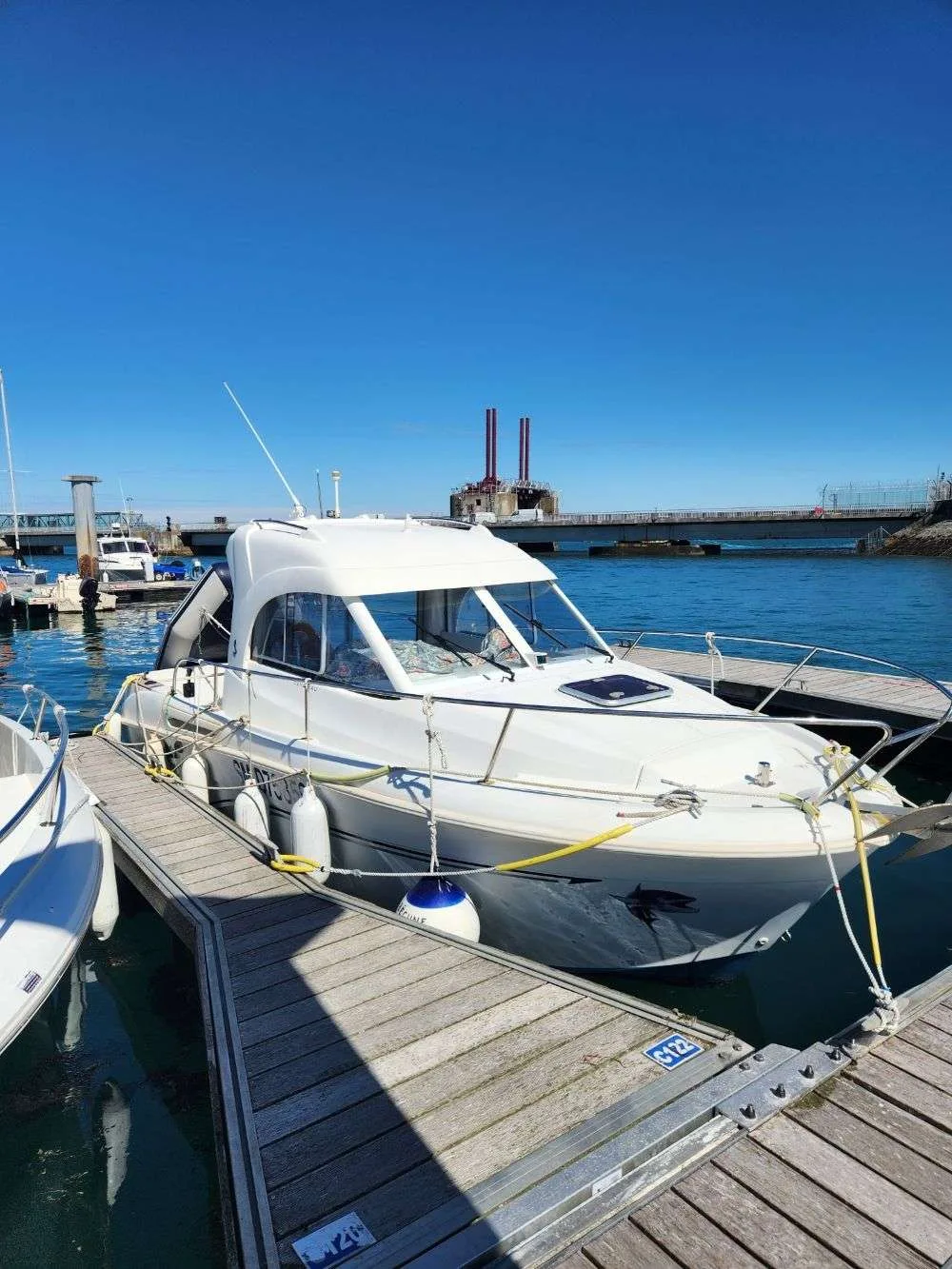 Beneteau ANTARES 6 OB used - photo 1