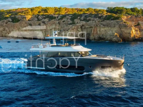 Azimut Magellano 66 gebraucht - Foto 1