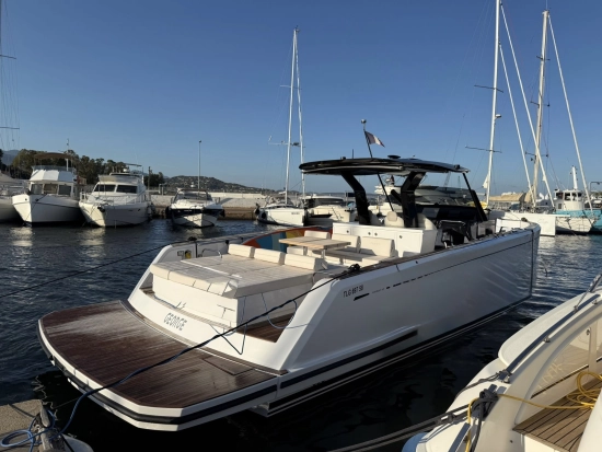 Pardo Yachts 43 usato - foto 1