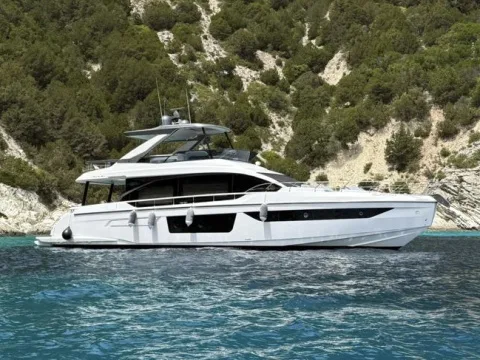 Azimut 68 FLY gebraucht - Foto 1