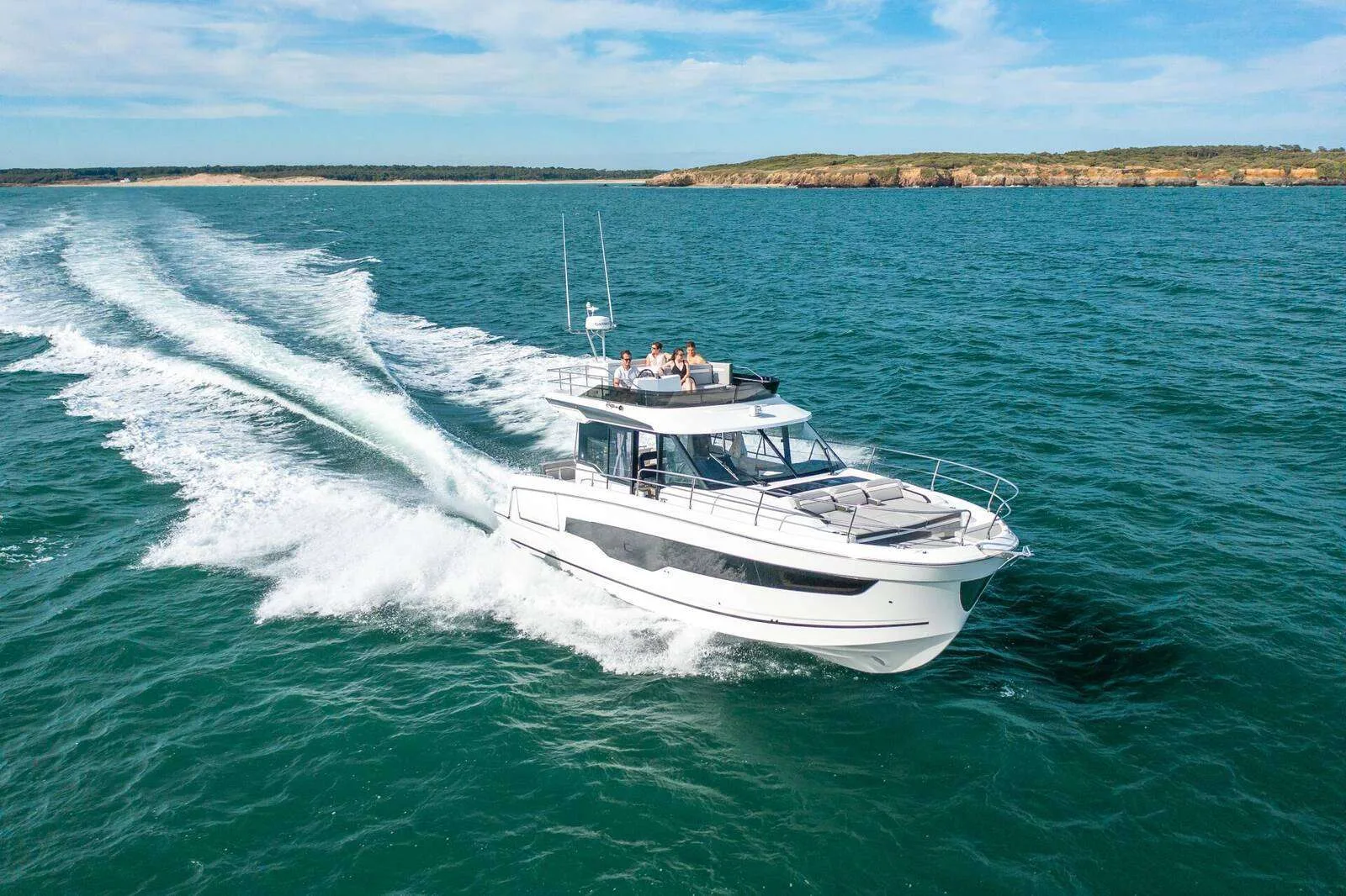 Jeanneau MERRY FISHER 1295 FLY usato - foto 1