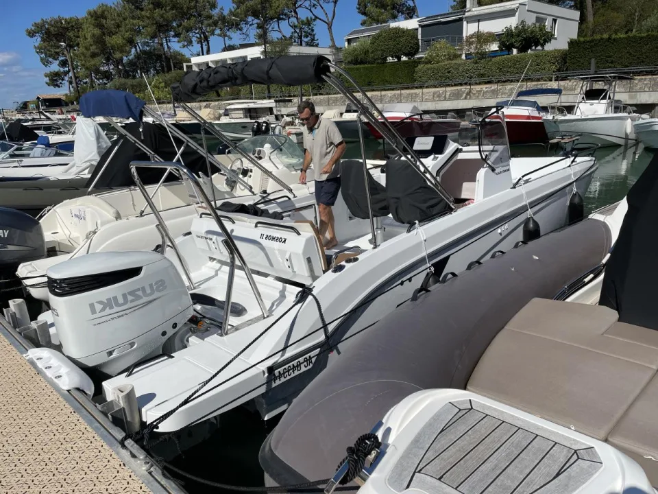 Beneteau Flyer 8 Space Deck usato - foto 1