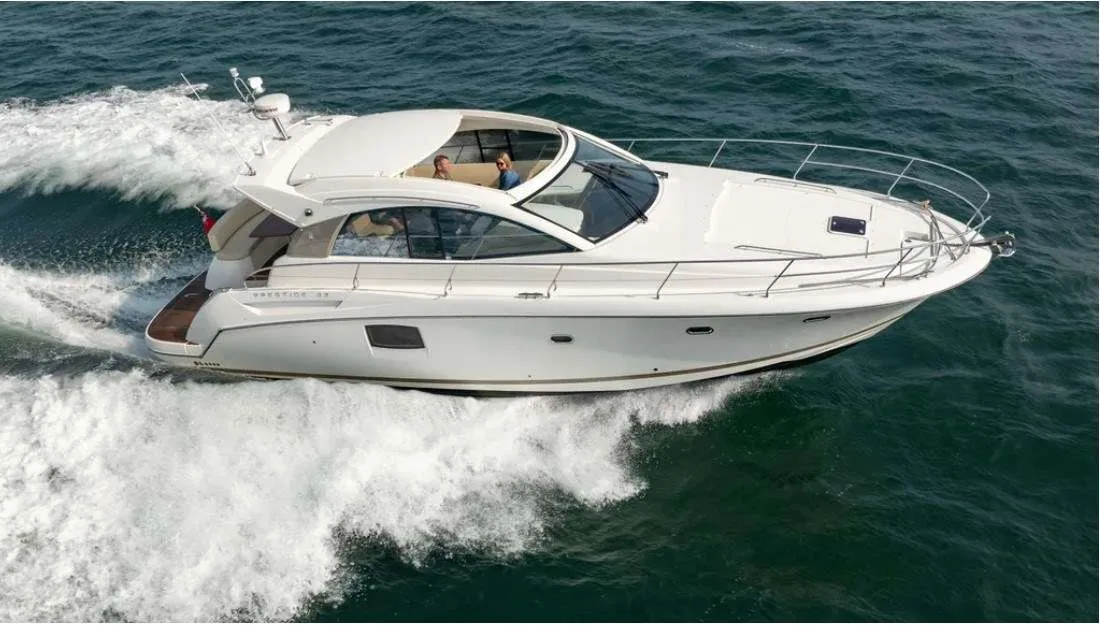Prestige 42 S used - photo 1