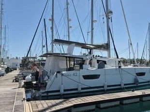 Fountaine Pajot Astrea 42 used - photo 1