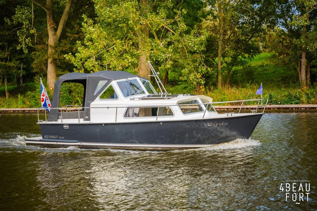 Aquanaut 750 used - photo 1
