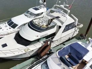 Hatteras 52 CMY used - photo 1
