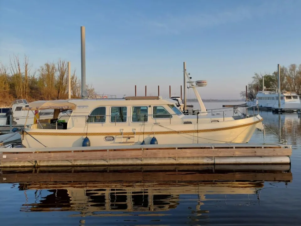 Linssen 33.9 Sedan used - photo 1