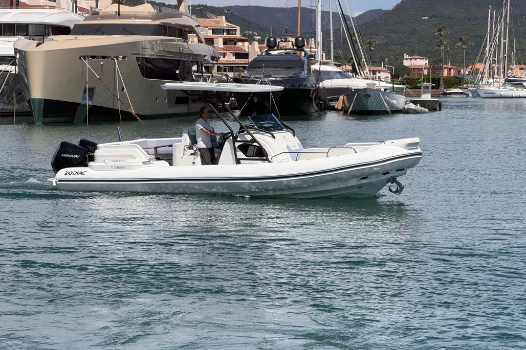 Zodiac Medline 9 d'occasion - photo 1
