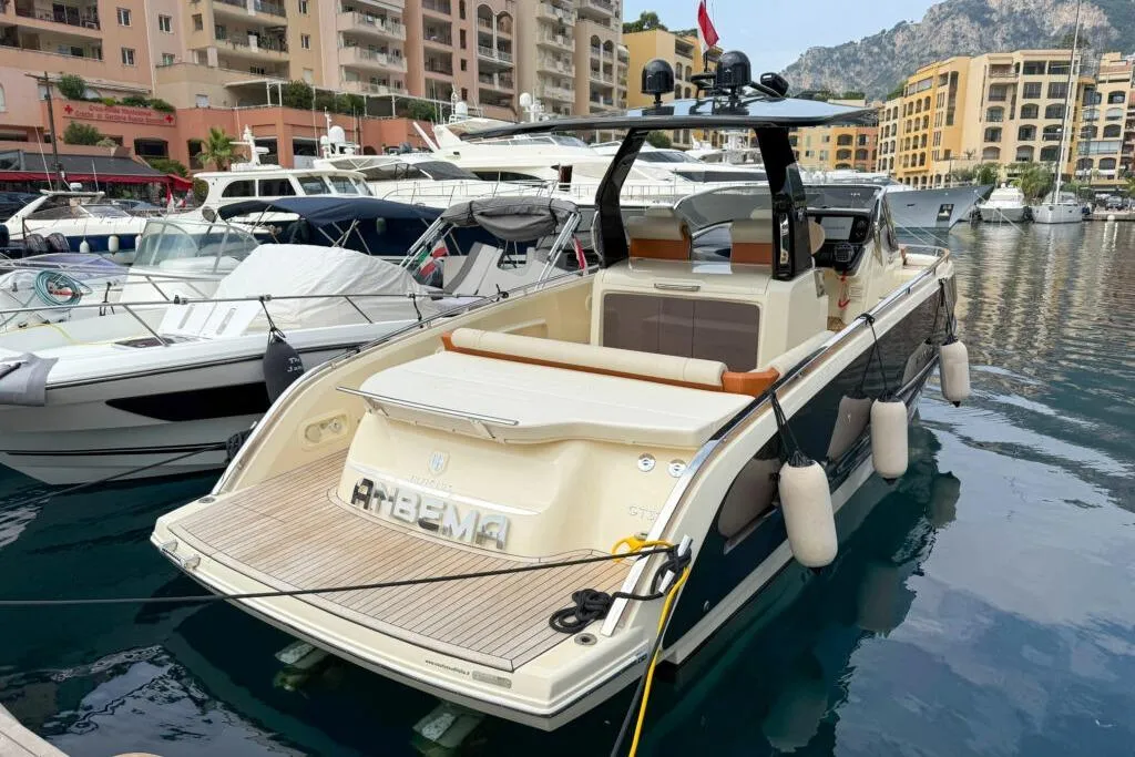 Invictus GT320 used - photo 1