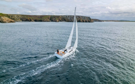 Beneteau Oceanis 37.1 usato - foto 1