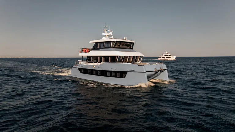 Bering Yachts BC60