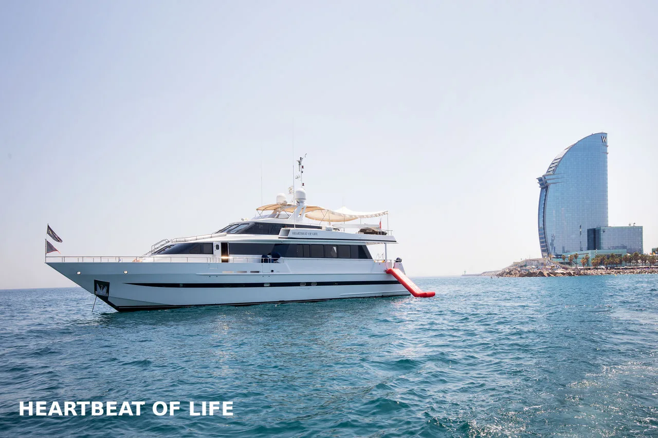 Heesen Yachts Semi-Displacement Motor Yacht gebraucht - Foto 1