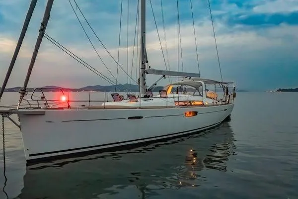 Beneteau Oceanis 60 d'occasion - photo 1