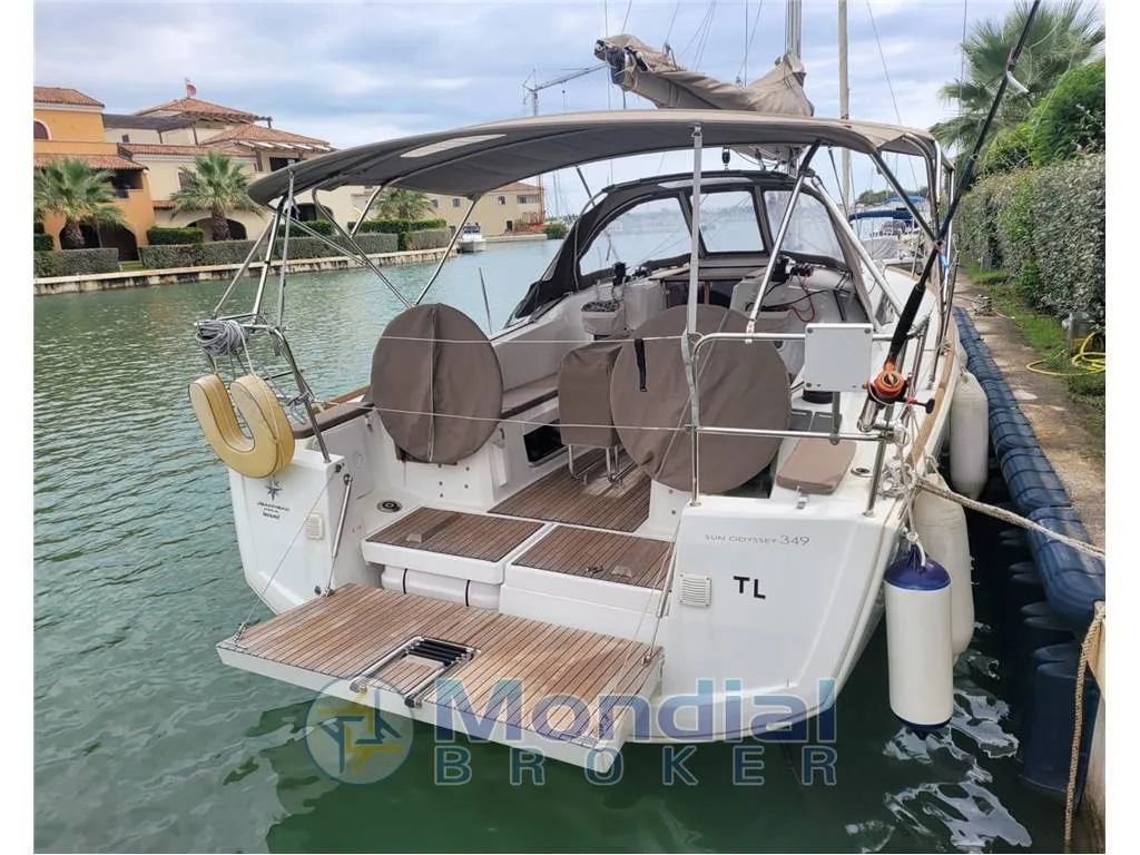 Jeanneau SUN ODYSSEY 349 Performance used - photo 1