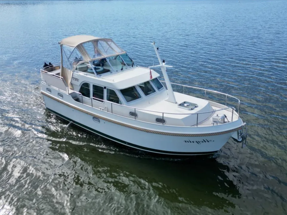 Linssen Grand Sturdy 29.9 AC used - photo 1
