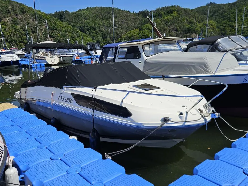 Bayliner VR5 Cuddy gebraucht - Foto 1