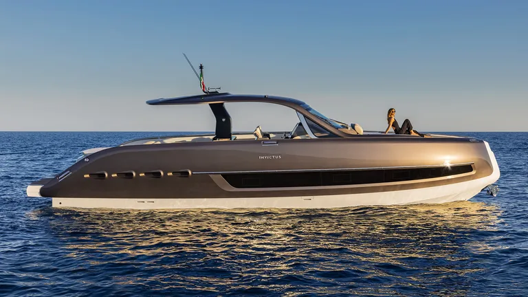 Invictus TT460