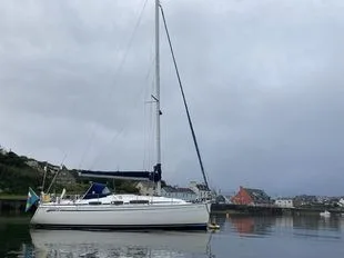 Bavaria Yachts Cruiser 31 used - photo 1