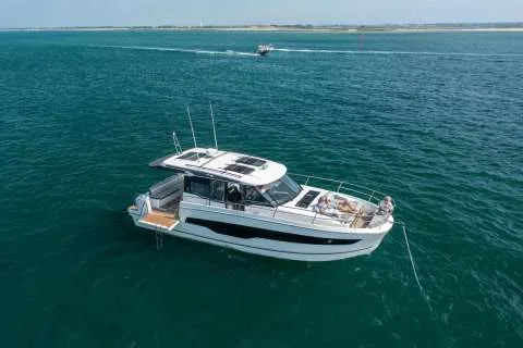 Jeanneau Merry Fisher 12.95 Coupè d'occasion - photo 1